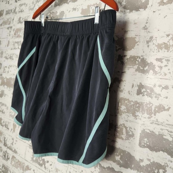 BCG Running Shorts Womens 1X‎ Black Athletic Activewear Lined Band Lightweight - Picture 4 of 12